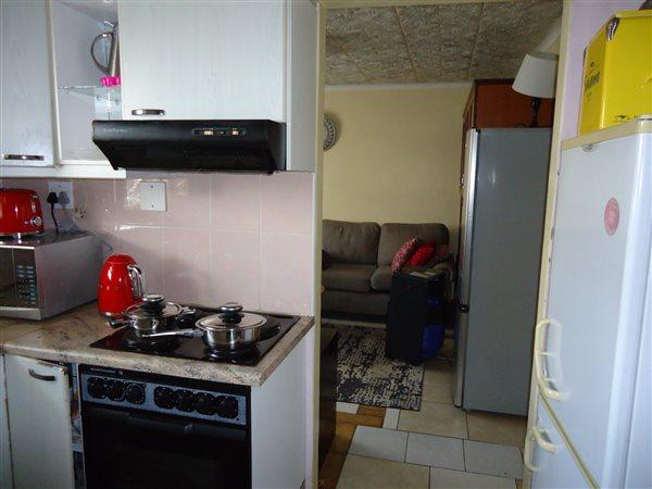 3 Bedroom Property for Sale in Ilitha Park Western Cape